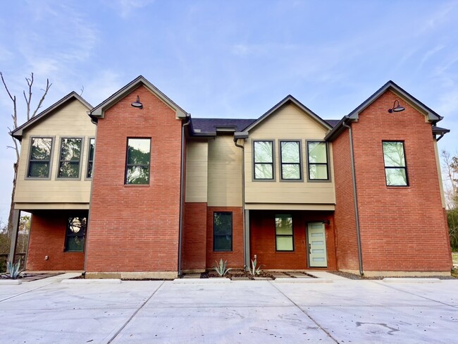 12204 Hairston Cir, Unit A