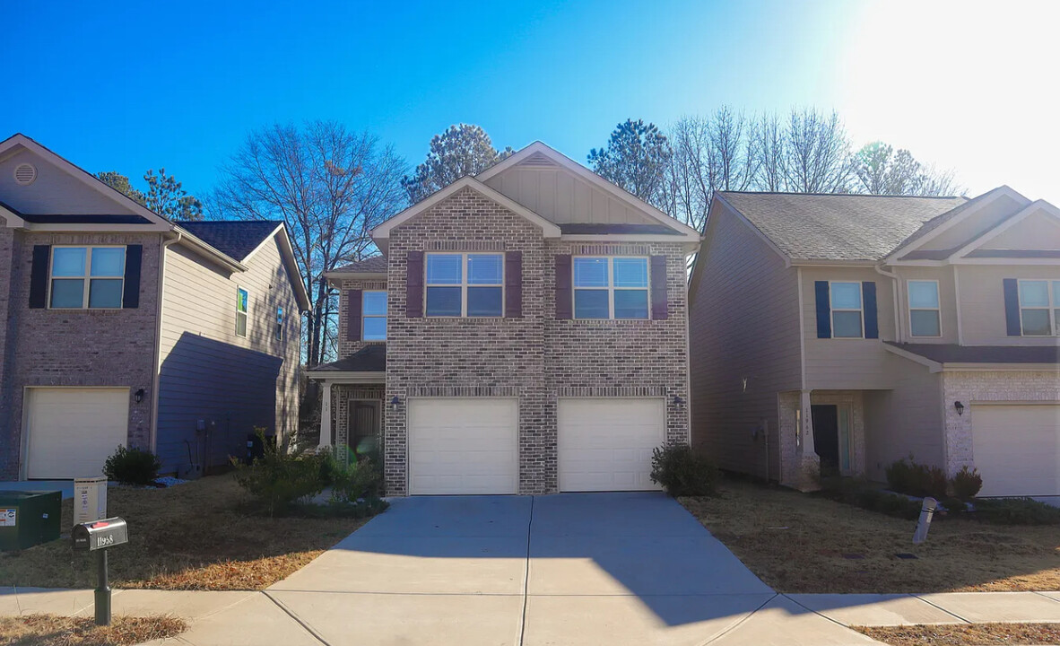 11958 Quail Dr in Hampton, GA - Building Photo