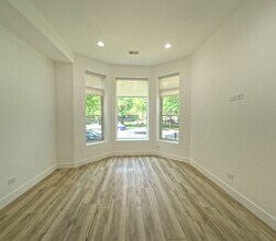 6347 S Woodlawn Ave in Chicago, IL - Building Photo - Building Photo
