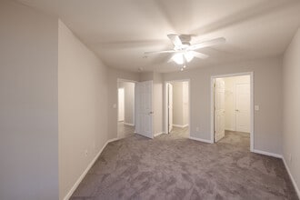 The Ridge Apartments in Troy, NY - Building Photo - Interior Photo