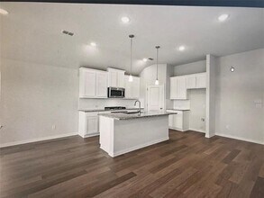 2208 Ridgecrest Ln in Sherman, TX - Building Photo - Building Photo