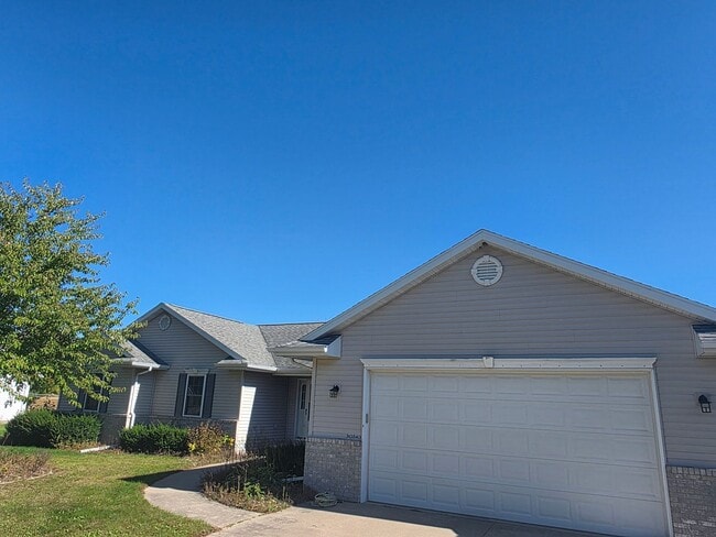 N3840 McHugh Rd in Kaukauna, WI - Building Photo - Building Photo