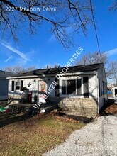 2727 Meadow Dr in Akron, OH - Building Photo - Building Photo