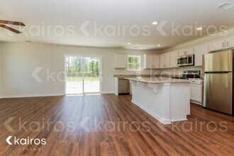247 Western Red Cedar Dr in Springfield, GA - Building Photo - Building Photo