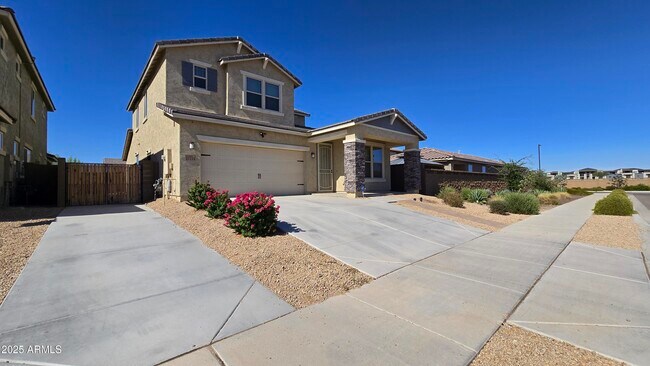 17156 W Lincoln St in Goodyear, AZ - Building Photo - Building Photo