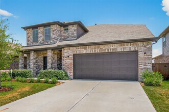 21624 Elmheart Dr in Roman Forest, TX - Building Photo - Building Photo