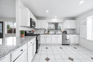 13407 Wells River Dr in Houston, TX - Building Photo