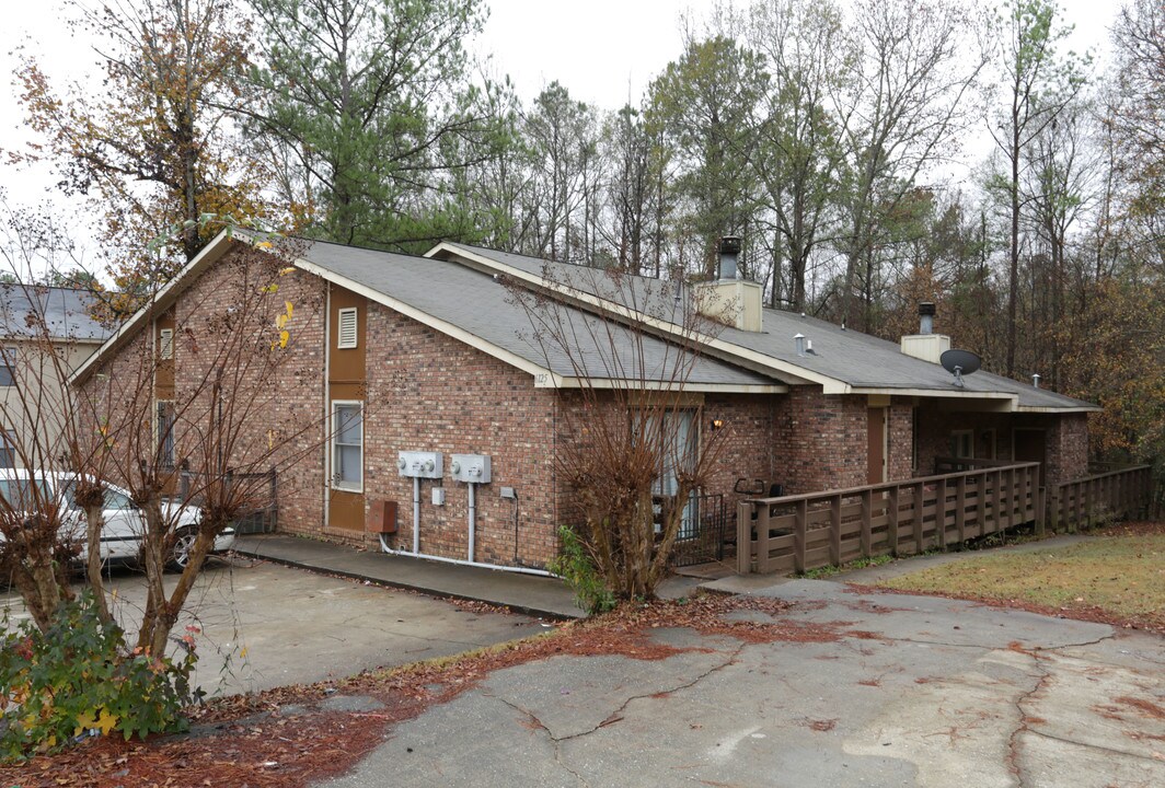 6125 Trestlewood Dr in Columbus, GA - Building Photo