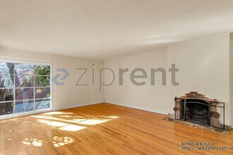 1052 45th St in Emeryville, CA - Foto de edificio - Building Photo