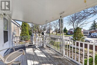 61 Adelaide St S in Kawartha Lakes, ON - Building Photo - Building Photo