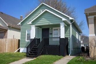 6074 Tarnow St in Detroit, MI - Building Photo - Building Photo