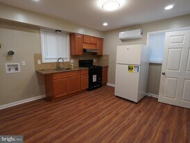 710 N York Rd in Willow Grove, PA - Building Photo