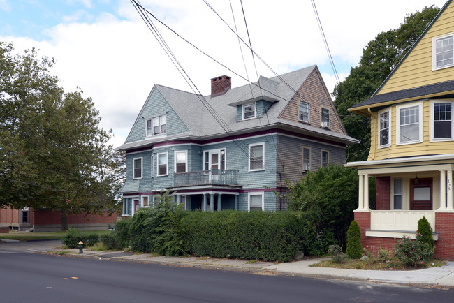 104 Olney St in Providence, RI - Building Photo - Building Photo