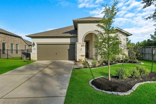 property at 5160 Andorra Bend Ln