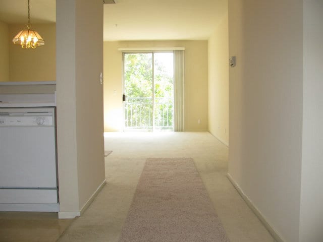 951 S 12th St, Unit 207 in San Jose, CA - Building Photo - Building Photo