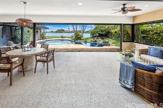 5949 Kalaniana?ole Hwy in Honolulu, HI - Building Photo - Building Photo