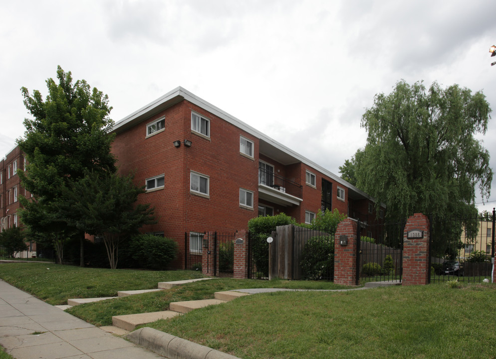 1384 Bryant St NE in Washington, DC - Building Photo