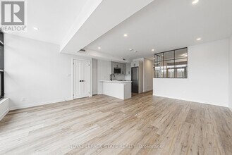 555 Sanatorium Rd in Hamilton, ON - Building Photo - Building Photo