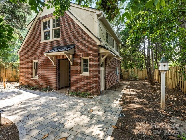 property at 1105 Ordermore Ave