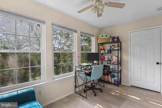3313 Wyndham Cir in Alexandria, VA - Building Photo - Building Photo
