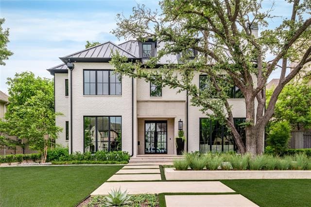 property at 3220 Colgate Ave