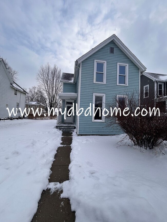 property at 1311 Swinney Ave