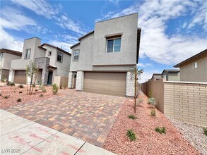 108 Brielle Beacon Ln in Henderson, NV - Building Photo - Building Photo