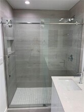 8230 SW 81st Ct in Miami, FL - Building Photo - Building Photo