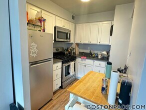 17 Bowdoin St, Unit 2A in Boston, MA - Foto de edificio - Building Photo