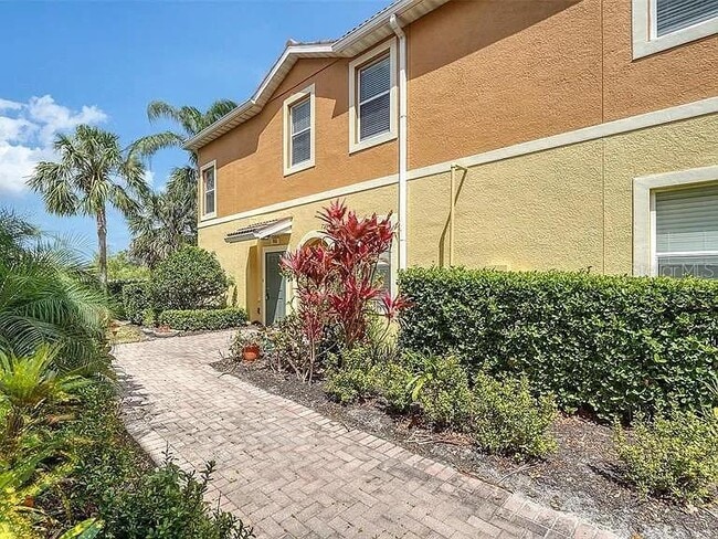 7983 Limestone Ln in Sarasota, FL - Building Photo - Building Photo