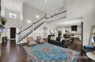 222 Parkway Cir in North Salt Lake, UT - Building Photo - Building Photo