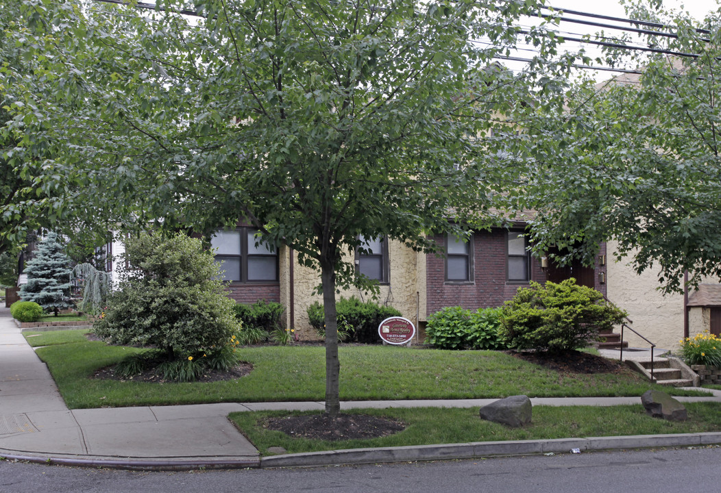 Gateway Arms in Staten Island, NY - Building Photo