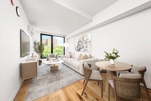 336 E 112th St, Unit 610A in New York, NY - Building Photo