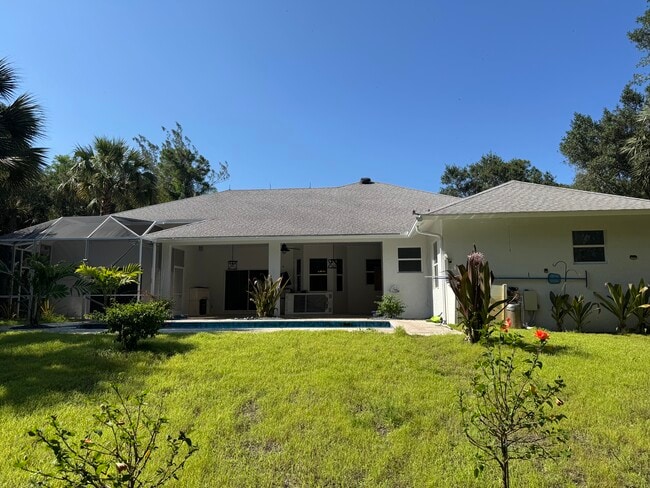 9218 Whippoorwill Trail in Jupiter, FL - Building Photo - Building Photo