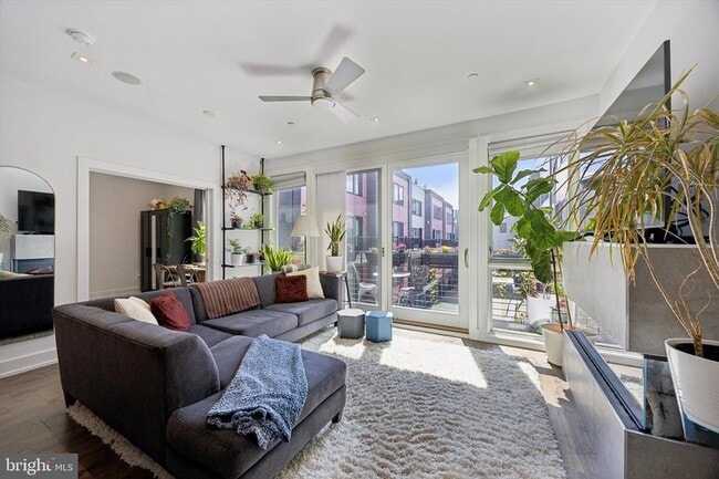 property at 620 N 3rd St