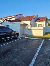 2301 San Remo Cir in Homestead, FL - Building Photo - Building Photo