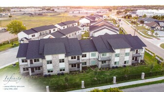 The Park at Northgate Residences in Waxahachie, TX - Building Photo