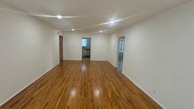 1728 Grevelia St in South Pasadena, CA - Building Photo - Building Photo