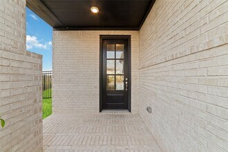 720 Lake Lacosta Dr in Katy, TX - Building Photo - Building Photo