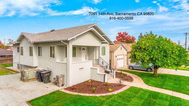 7091 14th Ave in Sacramento, CA - Building Photo - Building Photo