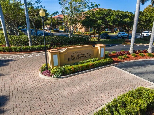 11400 Ocean Walk Ln in Ft. Myers, FL - Building Photo - Building Photo