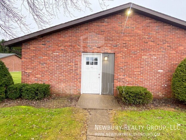 4 Clearview Meadows in Butler, PA - Building Photo - Building Photo