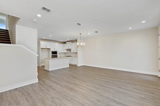 24 Seaport Ln in Nocatee, FL - Foto de edificio - Building Photo