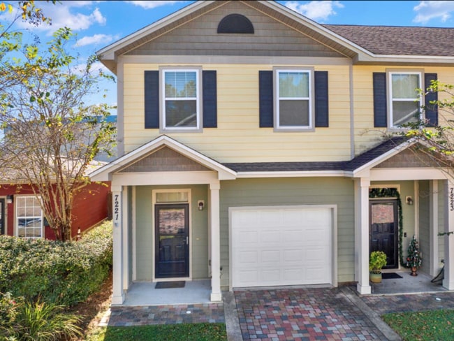 property at 7221 Quail Hollow Dr