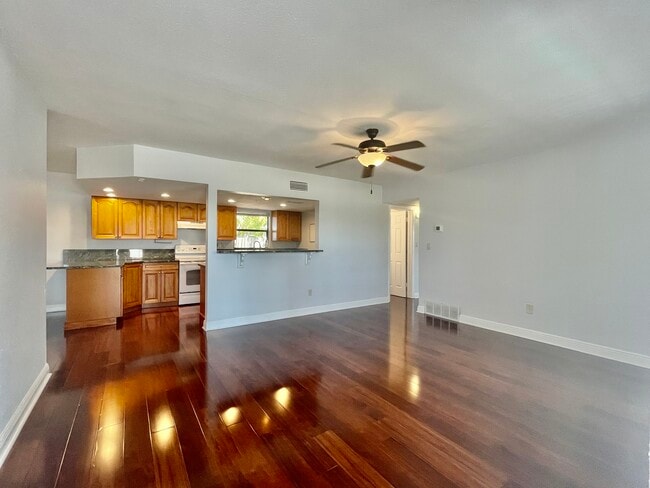 property at 1730 Long St