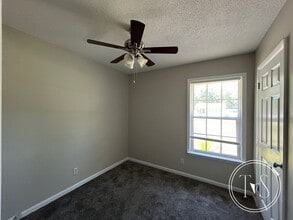 528 Ashmore Rd in Hinesville, GA - Building Photo - Building Photo