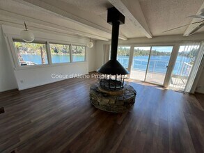 475 S Lower Crystal Bay Rd in Post Falls, ID - Building Photo - Building Photo