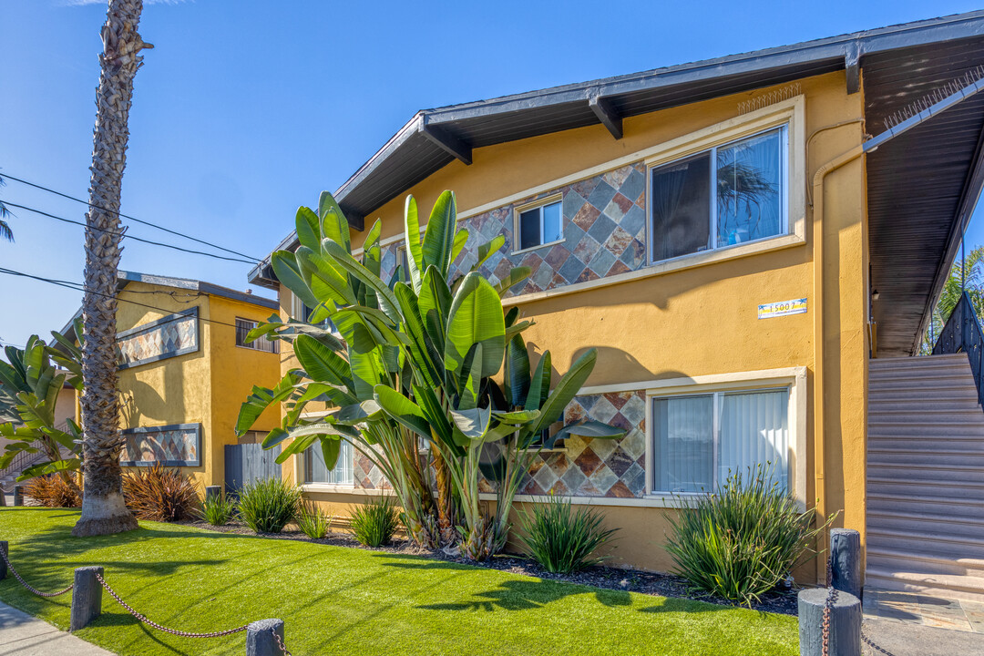 Marine Terrace in Gardena, CA - Foto de edificio