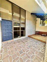 2666 Tigertail Ave in Miami, FL - Building Photo