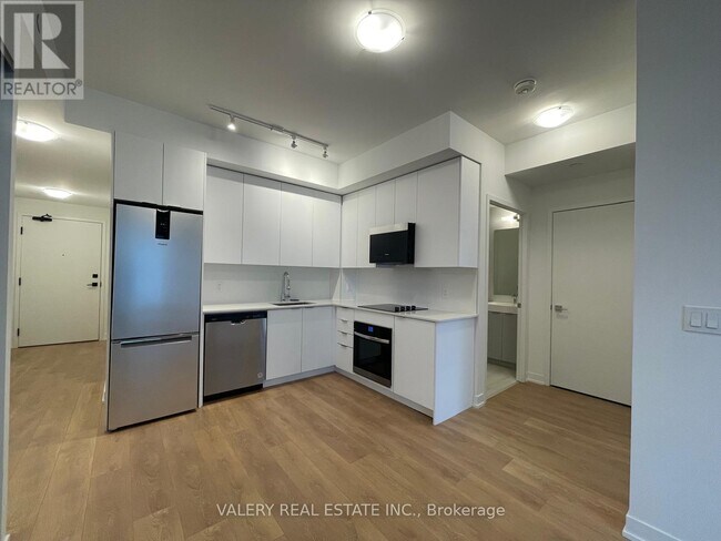 474 Caldari Rd in Vaughan, ON - Building Photo - Building Photo